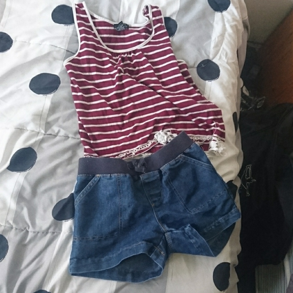 Tanktop and shorts